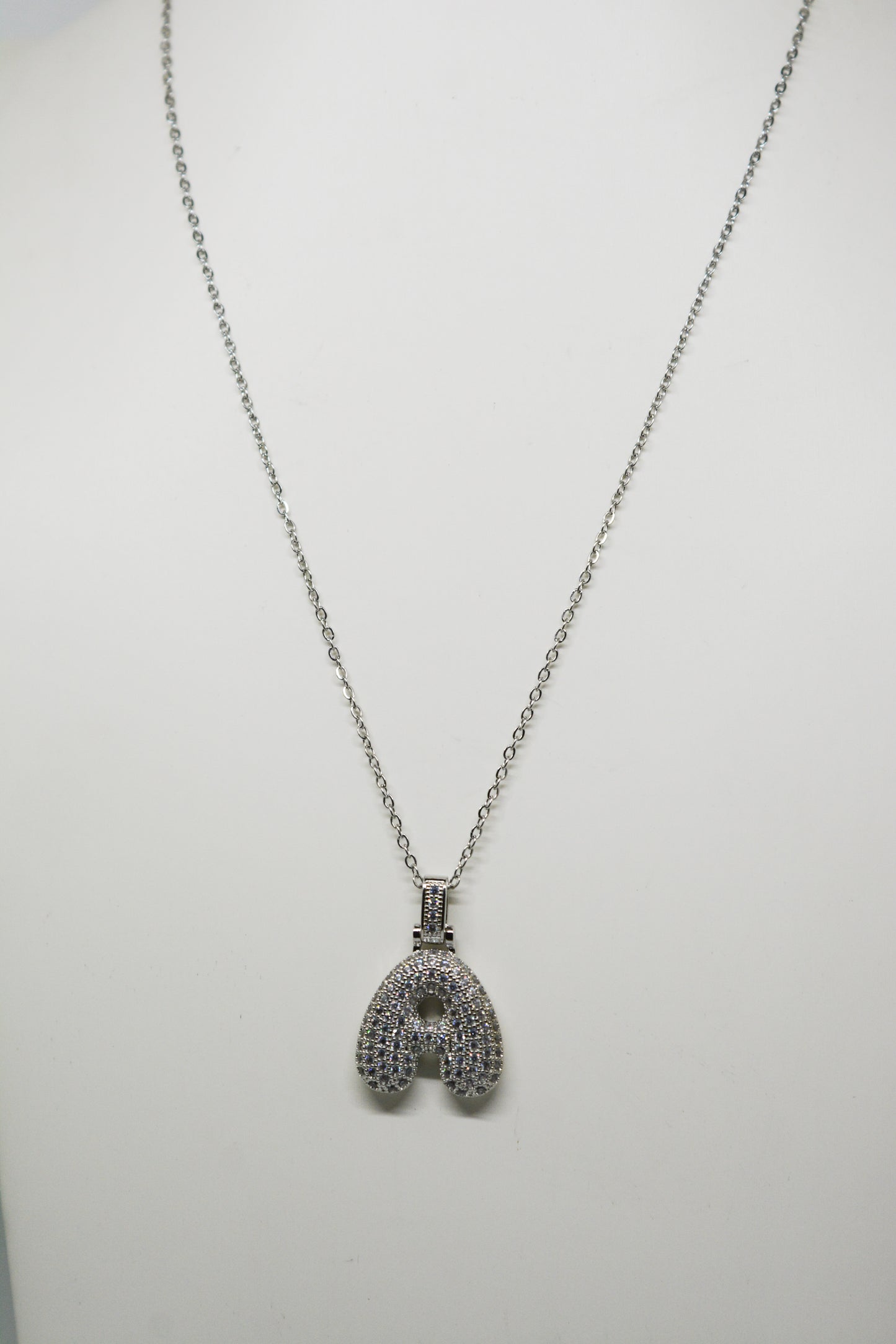 collana bubble iniziali